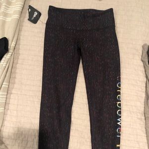 Wear it to heart leggings